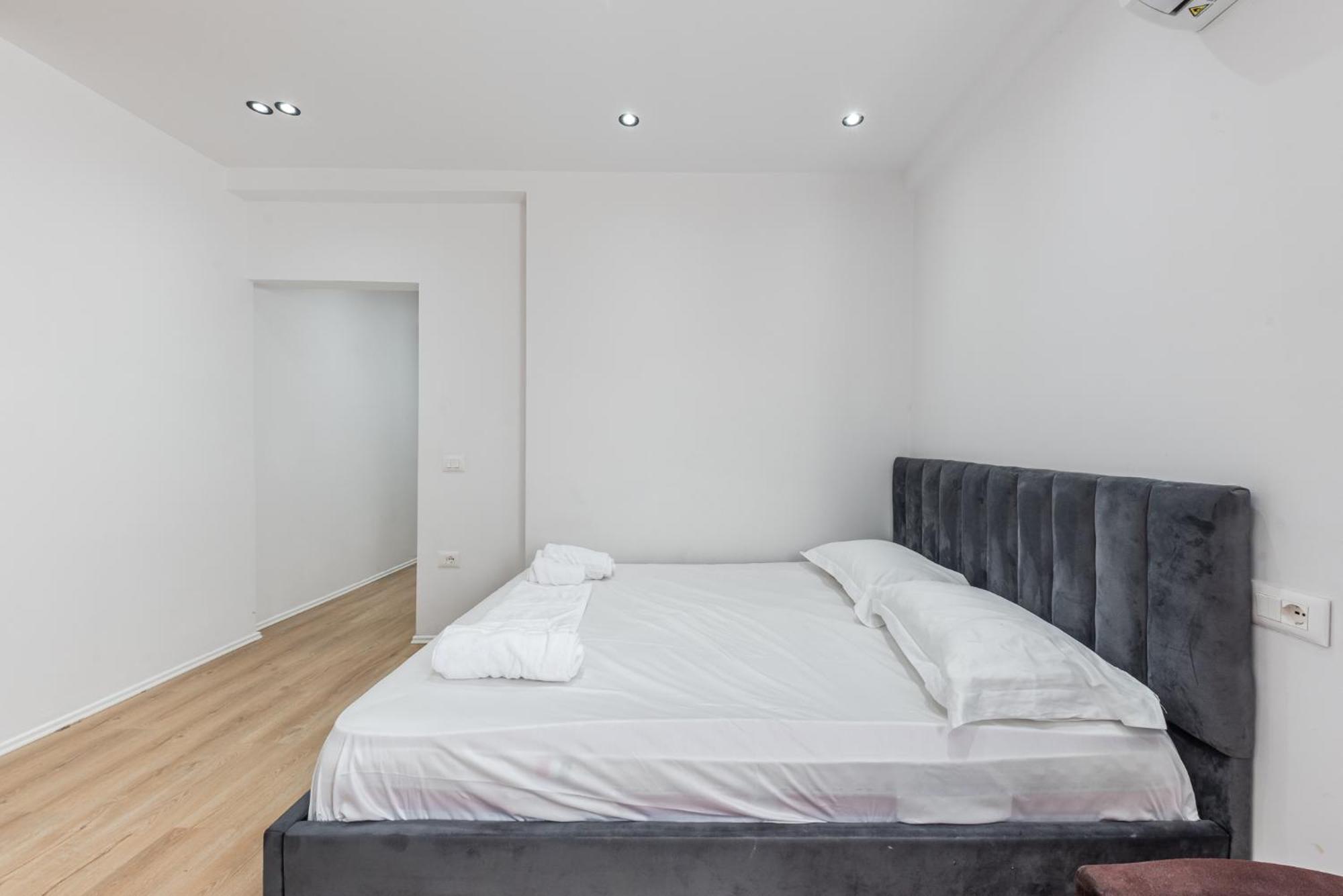 Atelier By Apartment