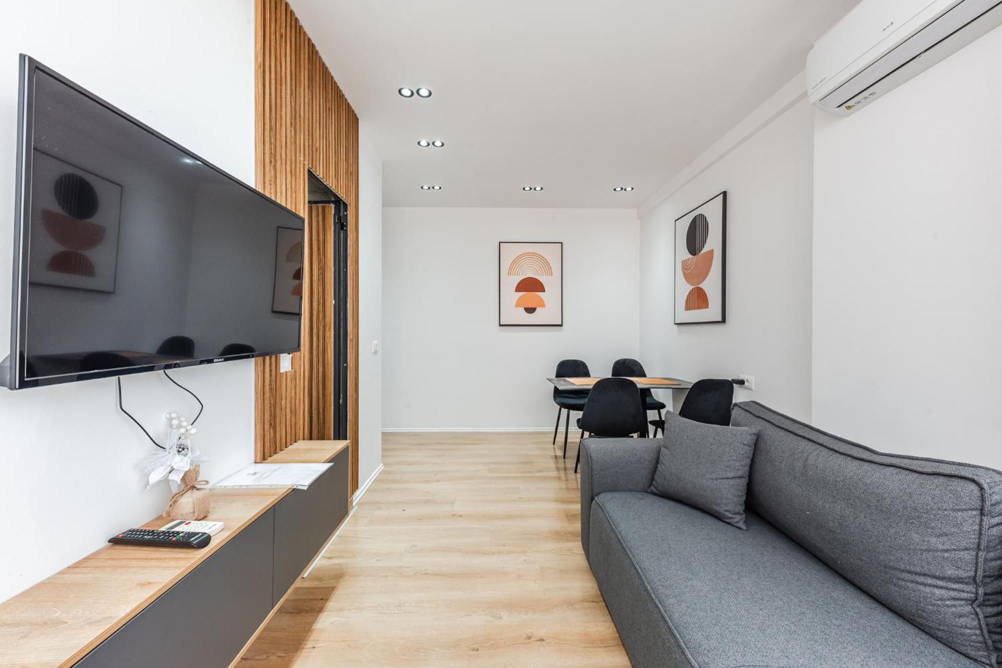 Apartment Atelier By *
