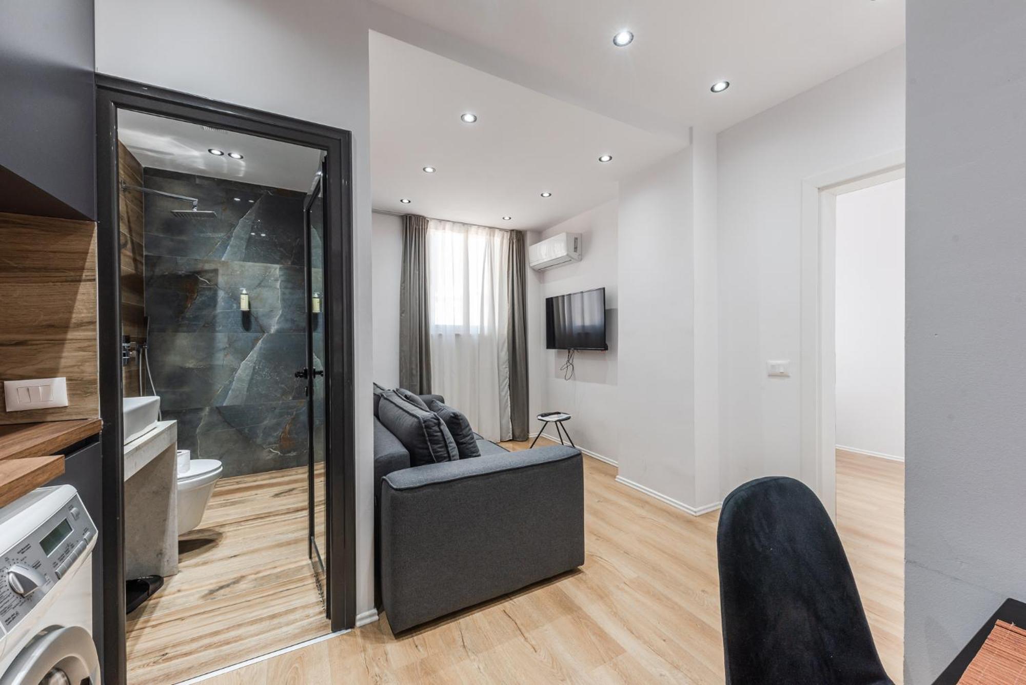 Apartment Atelier By Tirana