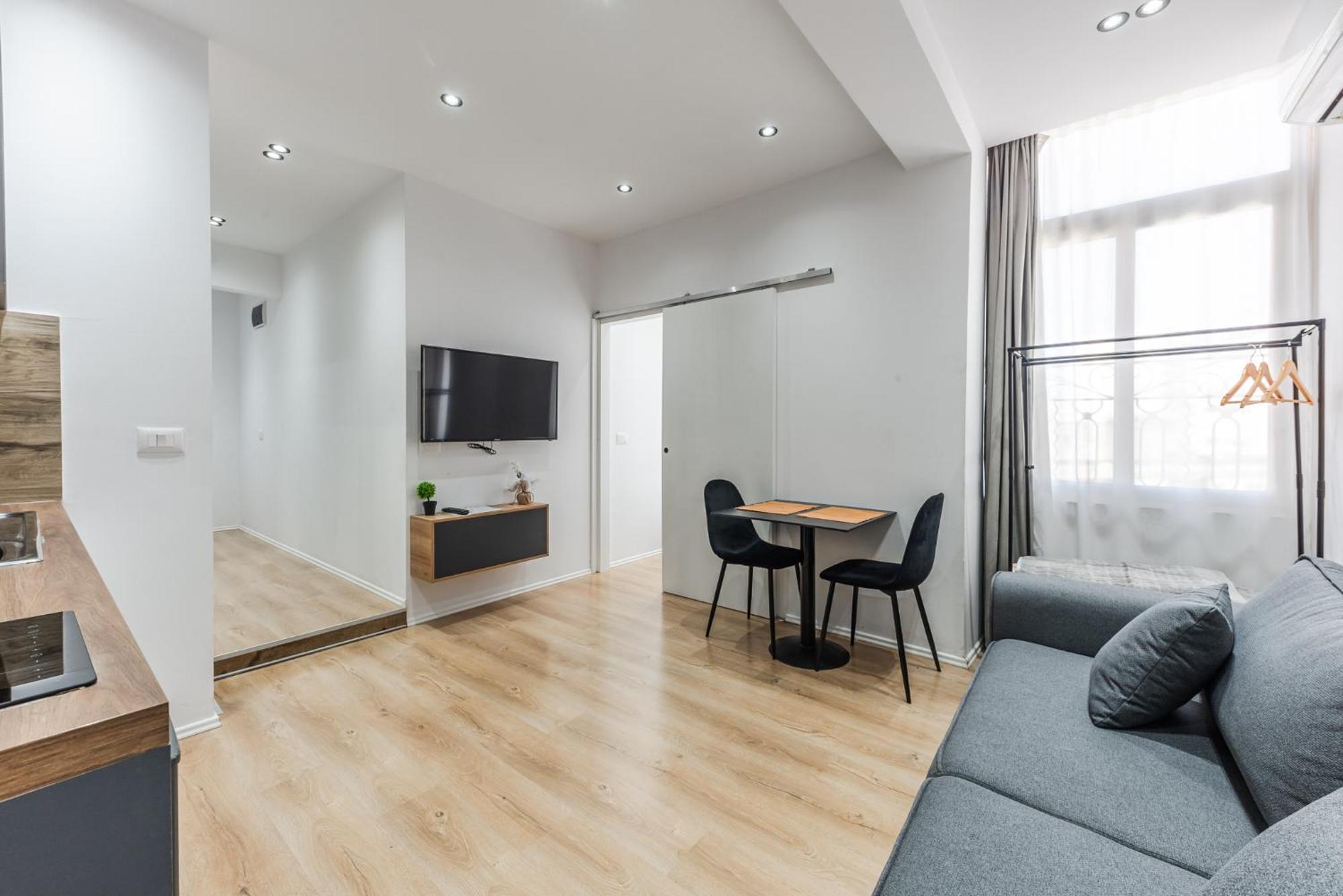 Atelier By *